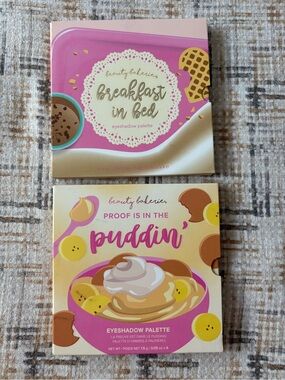 2 BEAUTY BAKERIE Eye Shadow Pallets